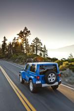 Jeep Wrangler Sahara 2012 года